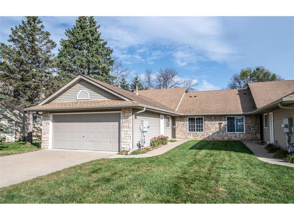 109 Oak Street Farmington MN 55024 6797930 image1
