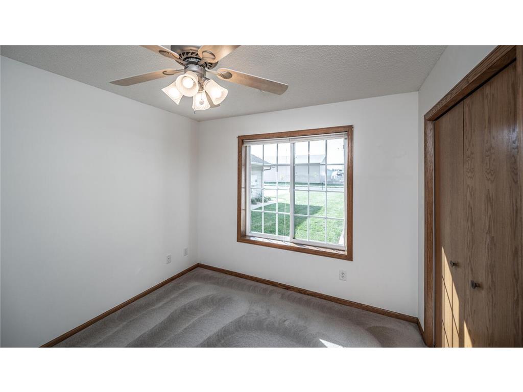 109 Oak Street Farmington MN 55024 6797930 image22