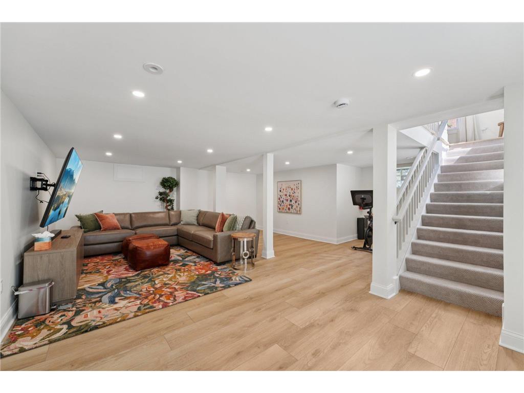 109 Pine Street E Stillwater MN 55082 7011143 image34