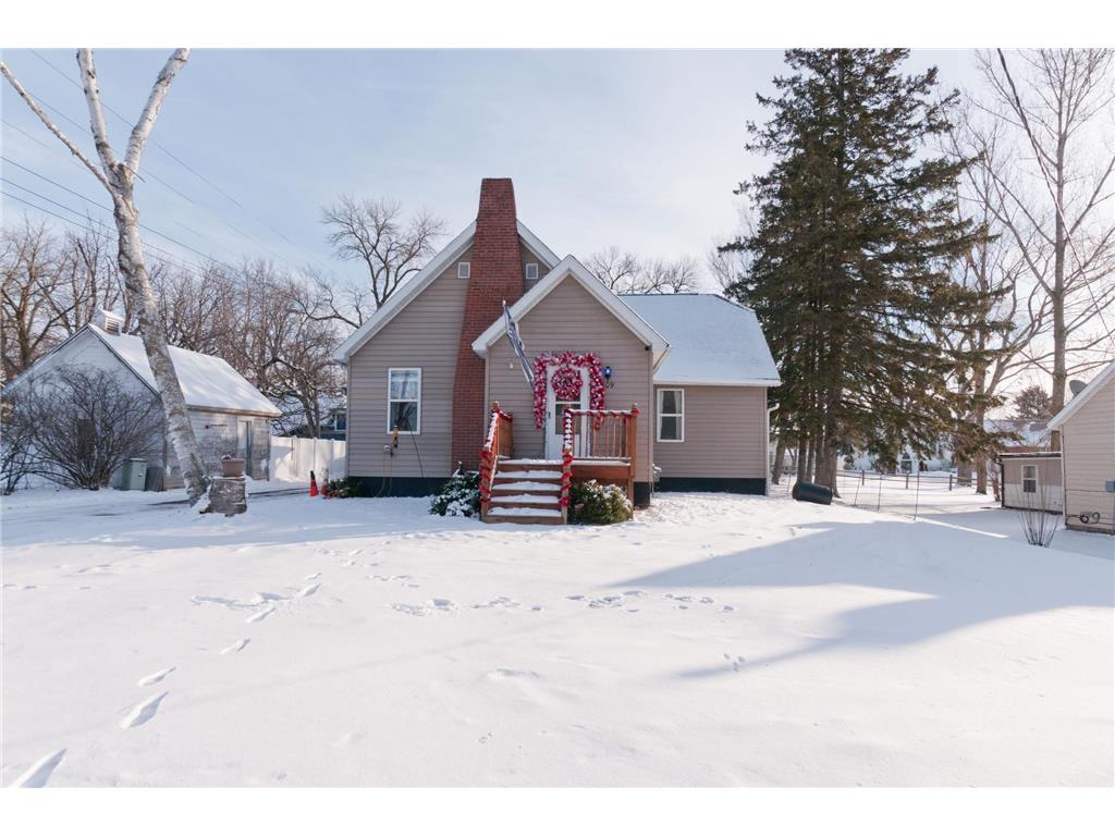 109 S 5th Street Cameron WI 54822 6476416 image1