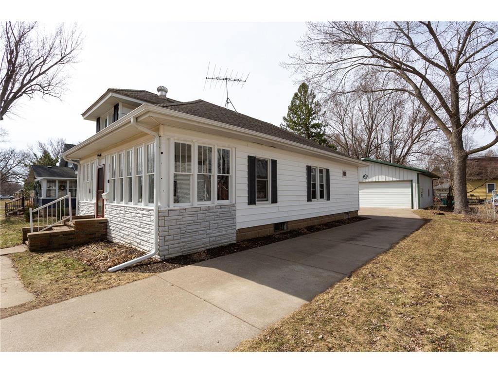 109 S Dallas Street River Falls WI 54022 7046065 image4