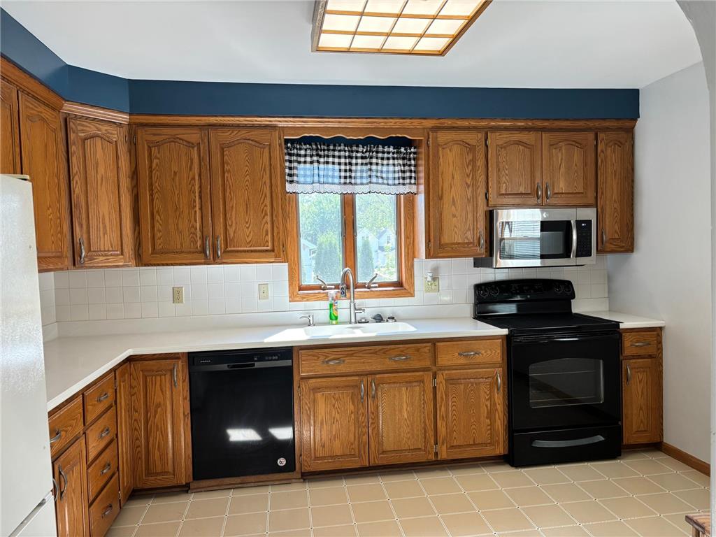109 S Grant Street Lake Mills IA 50450 7073542 image7