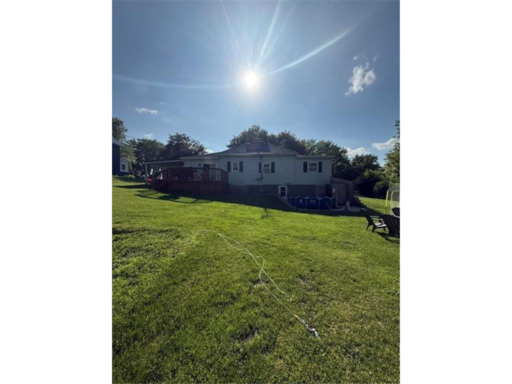 109 S Griffin Street Lakefield MN 56150 7090163 image3