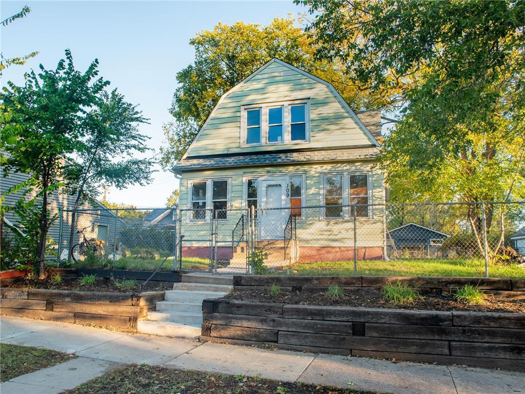 109 Sims Avenue Saint Paul MN 55117 6448933 image1