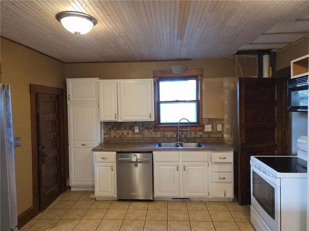 109 W Bridge Street W Redwood Falls MN 56283 - Redwood River 6814396 image11