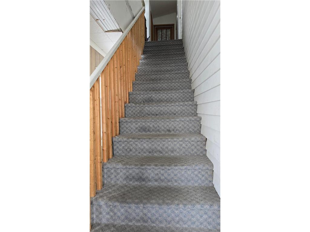 109 W Greeley Street W Marshall MN 56258 6814547 image3