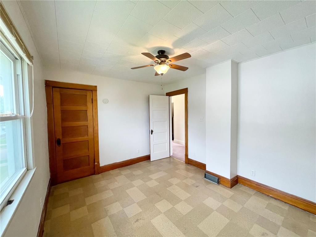 109 White Street N Comfrey MN 56019 7079881 image32