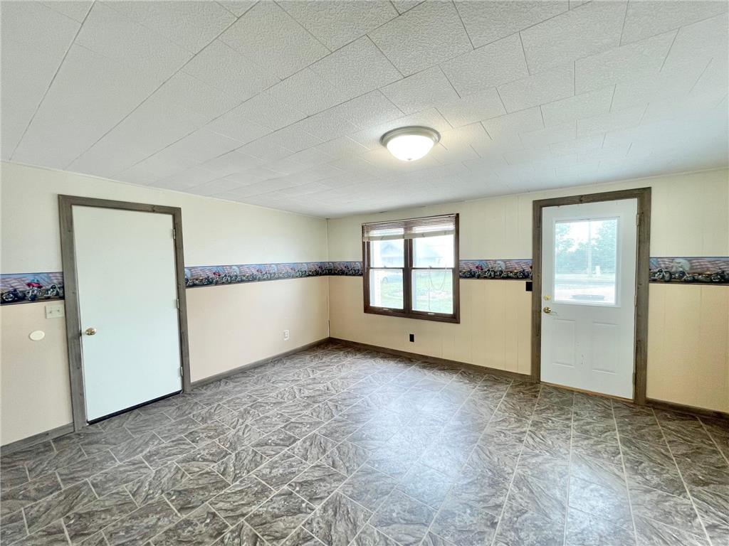 109 White Street N Comfrey MN 56019 7079881 image33