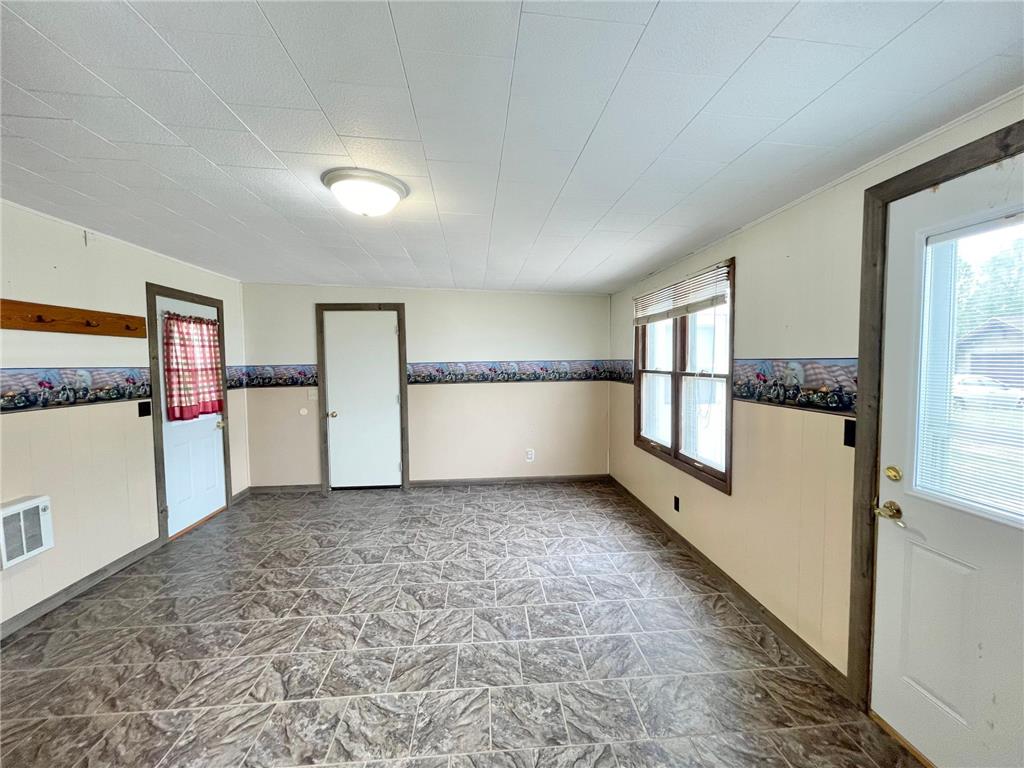 109 White Street N Comfrey MN 56019 7079881 image34