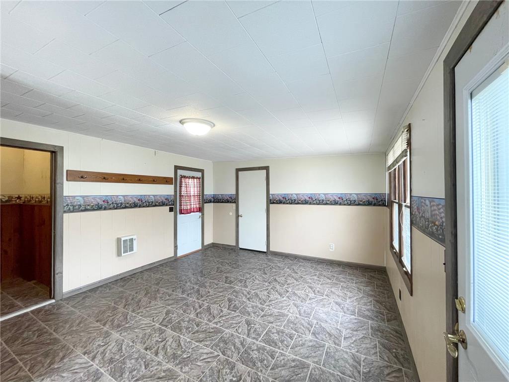 109 White Street N Comfrey MN 56019 7079881 image35