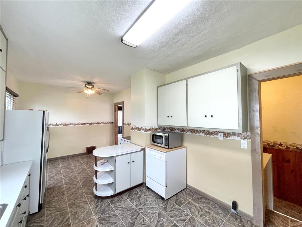109 White Street N Comfrey MN 56019 7079881 image6