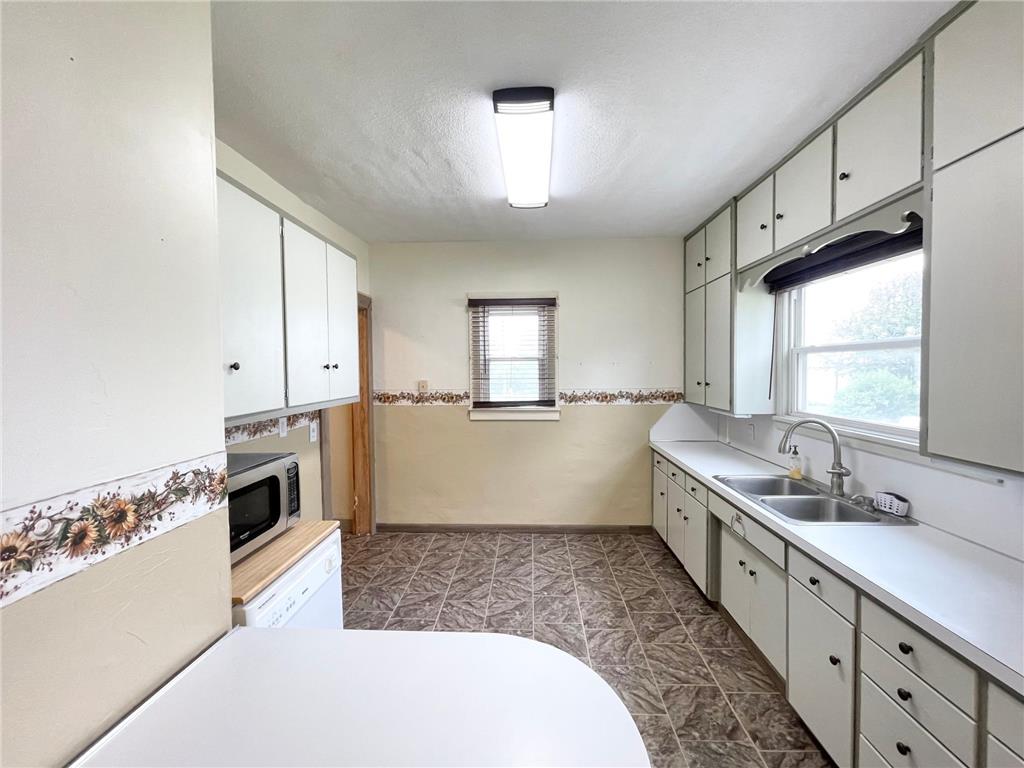 109 White Street N Comfrey MN 56019 7079881 image7