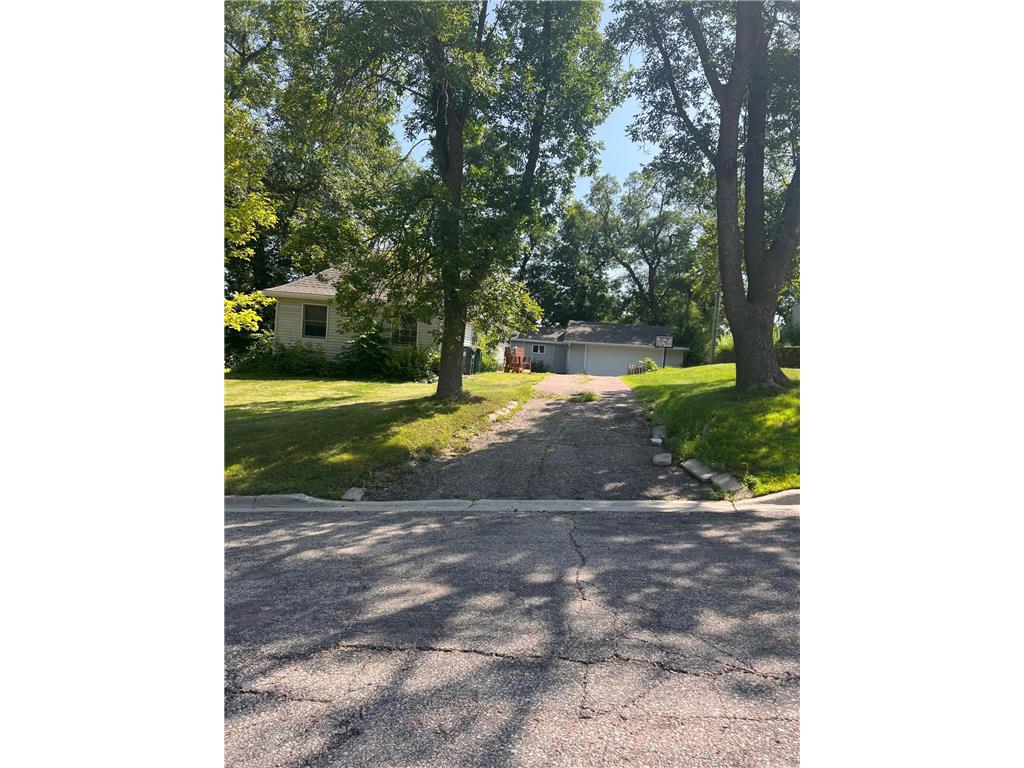 109 Whitman Street S Lake Benton MN 56149 6768222 image2