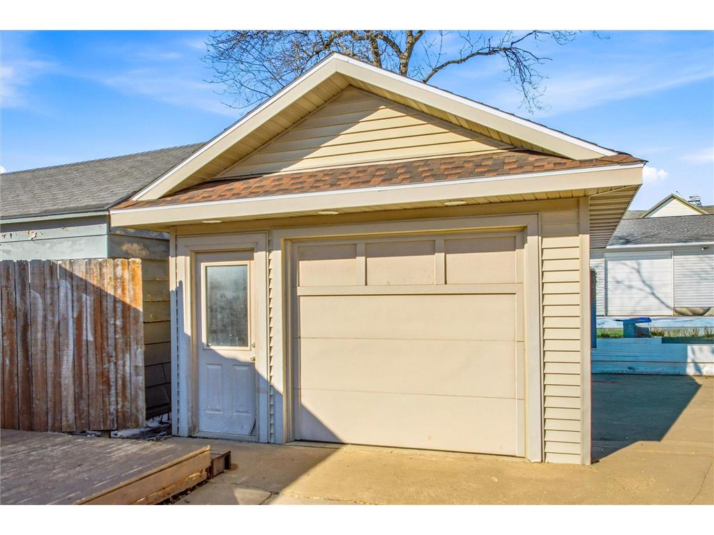 1090 7th Avenue Baldwin WI 54002 7028517 image4