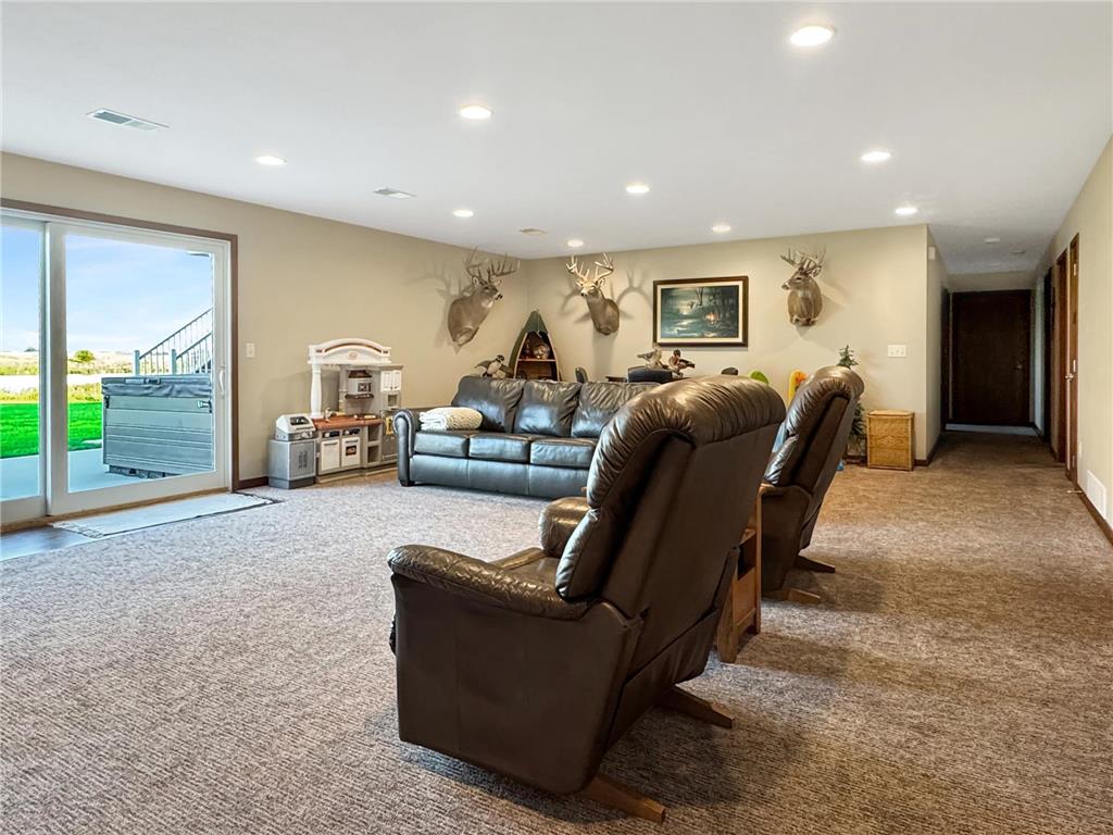 1090 Eastbay Avenue Balaton MN 56115 6771203 image28