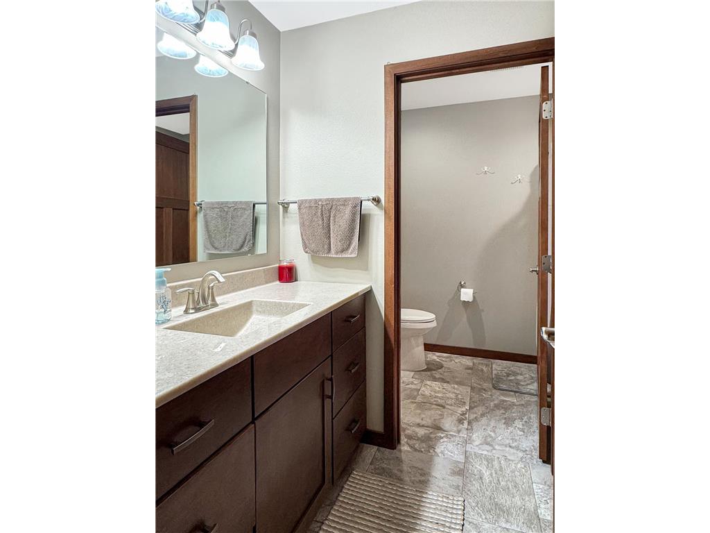 1090 Eastbay Avenue Balaton MN 56115 6771203 image29