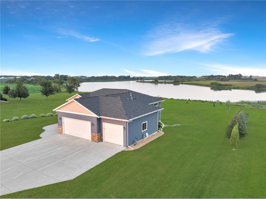 1090 Eastbay Avenue Balaton MN 56115 6771203 image47