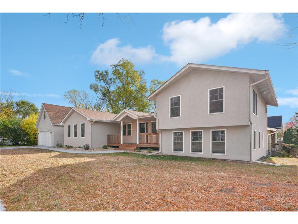 1090 Palace Avenue Saint Paul MN 55105 6618300 image1