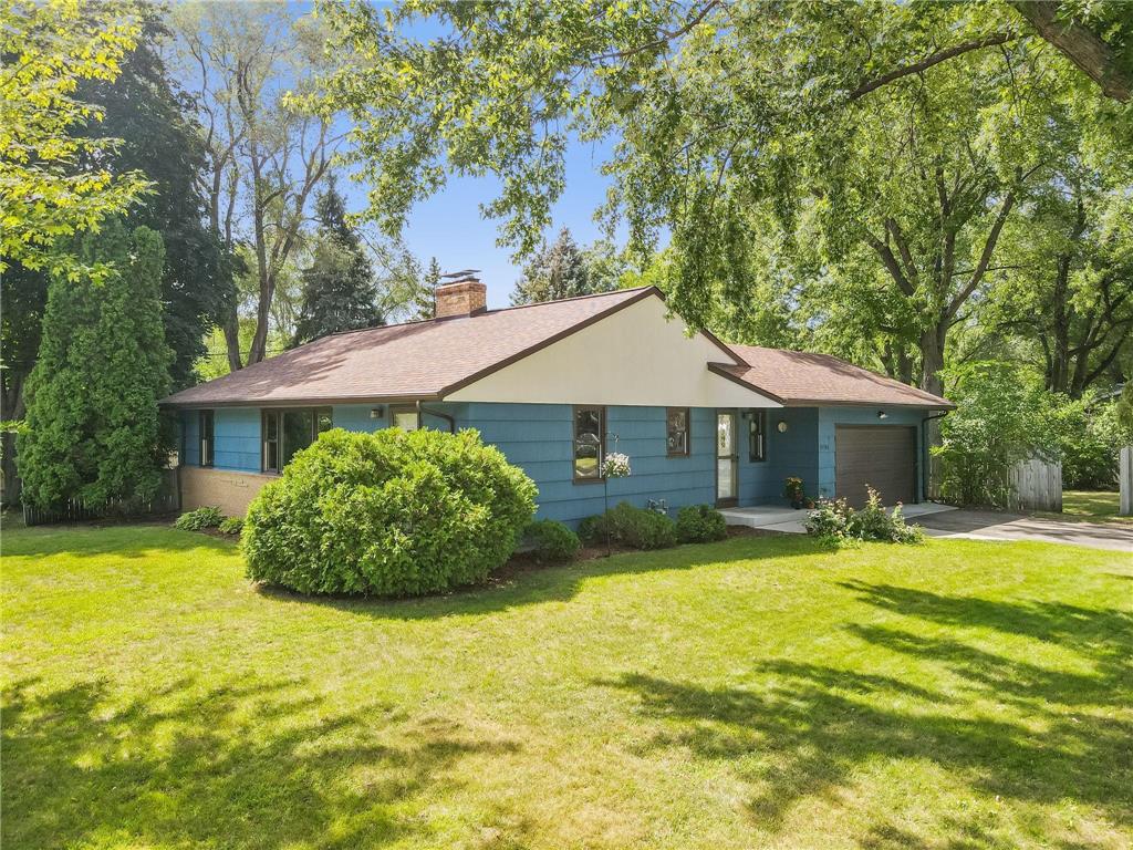 10900 Goodrich Avenue S Bloomington MN 55437 6421686 image1