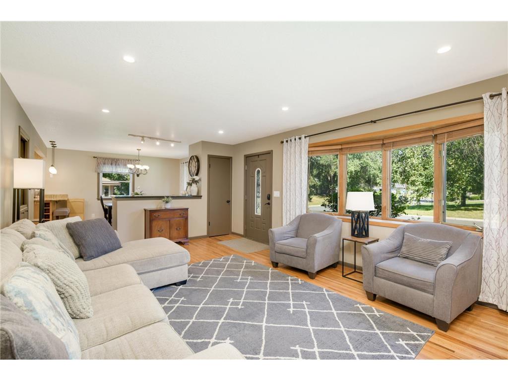 10900 Toledo Avenue S Bloomington MN 55437 6583965 image1