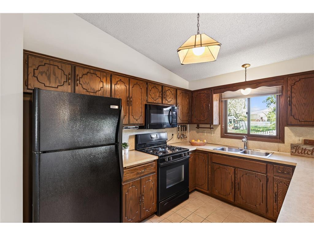 10901 Eagle Street NW Coon Rapids MN 55433 7066071 image10