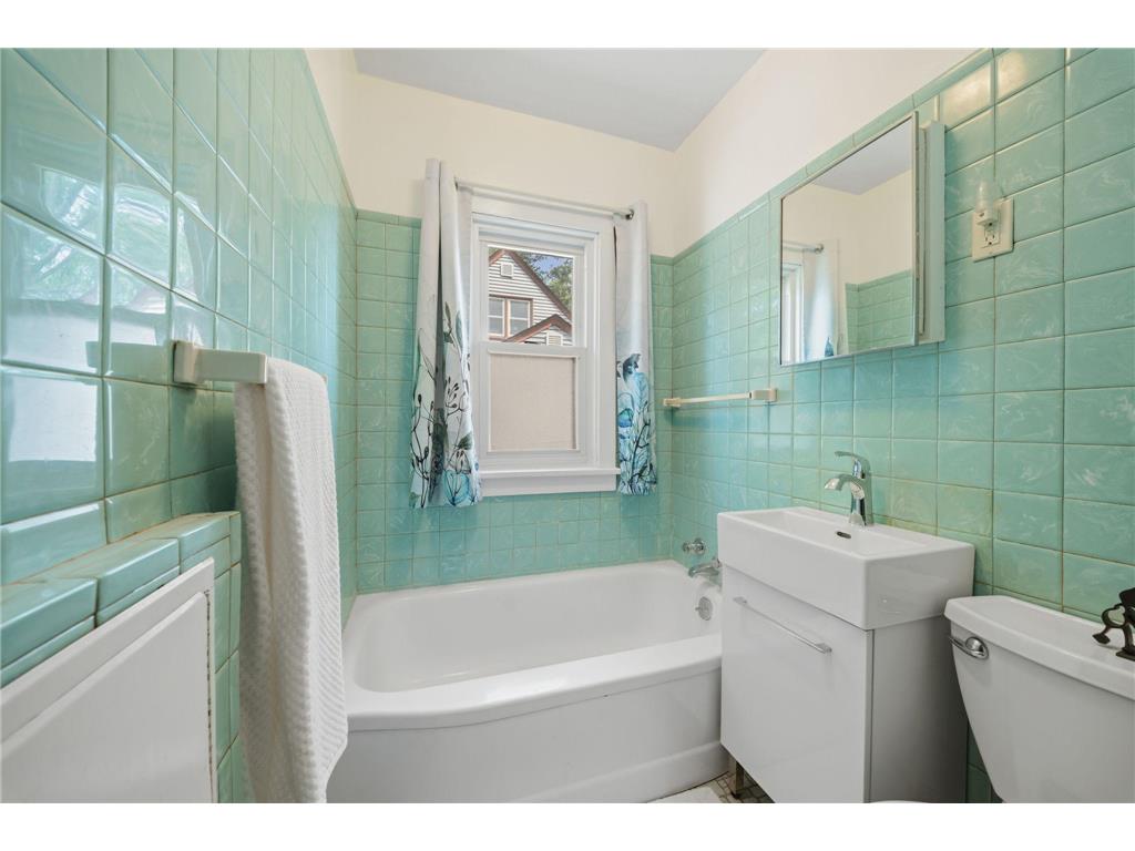 10901 Russell Avenue S Bloomington MN 55431 7100343 image10