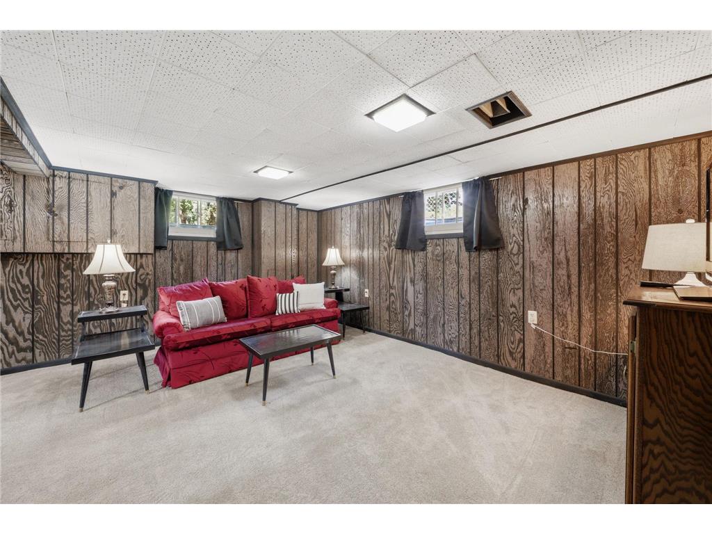 10901 Russell Avenue S Bloomington MN 55431 7100343 image16