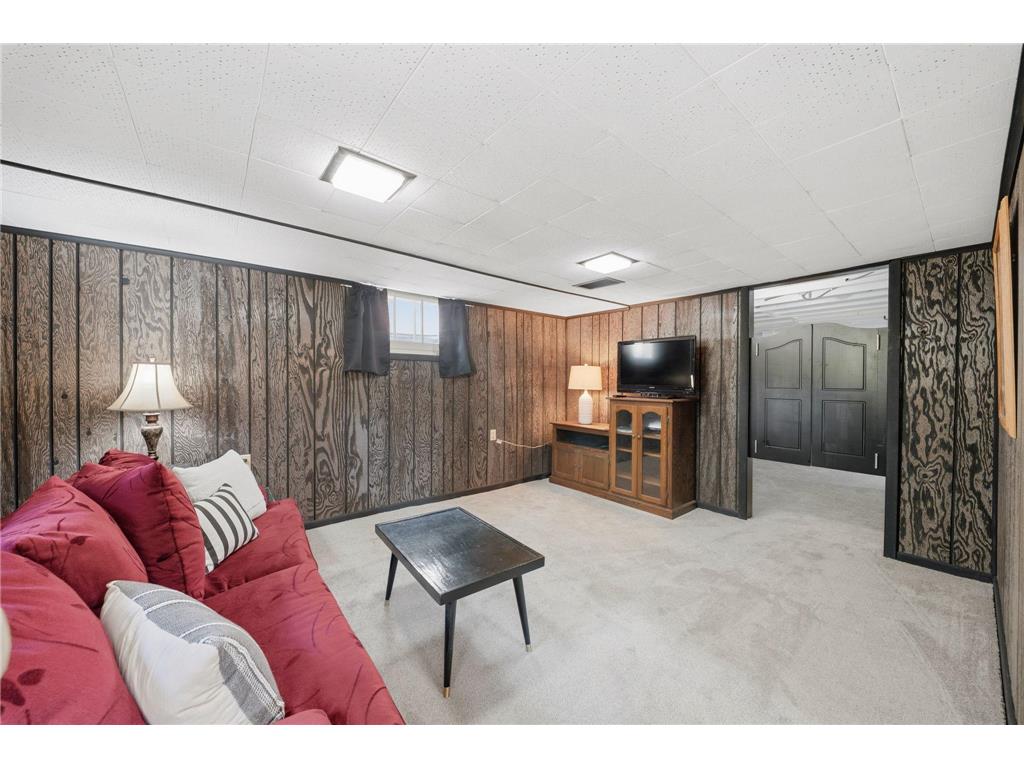 10901 Russell Avenue S Bloomington MN 55431 7100343 image17