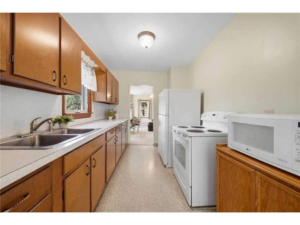 10901 Russell Avenue S Bloomington MN 55431 7100343 image6
