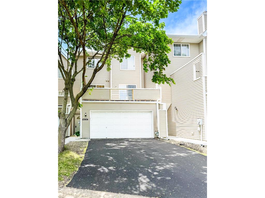 10904 Johnson Street NE Blaine MN 55434 6548182 image1