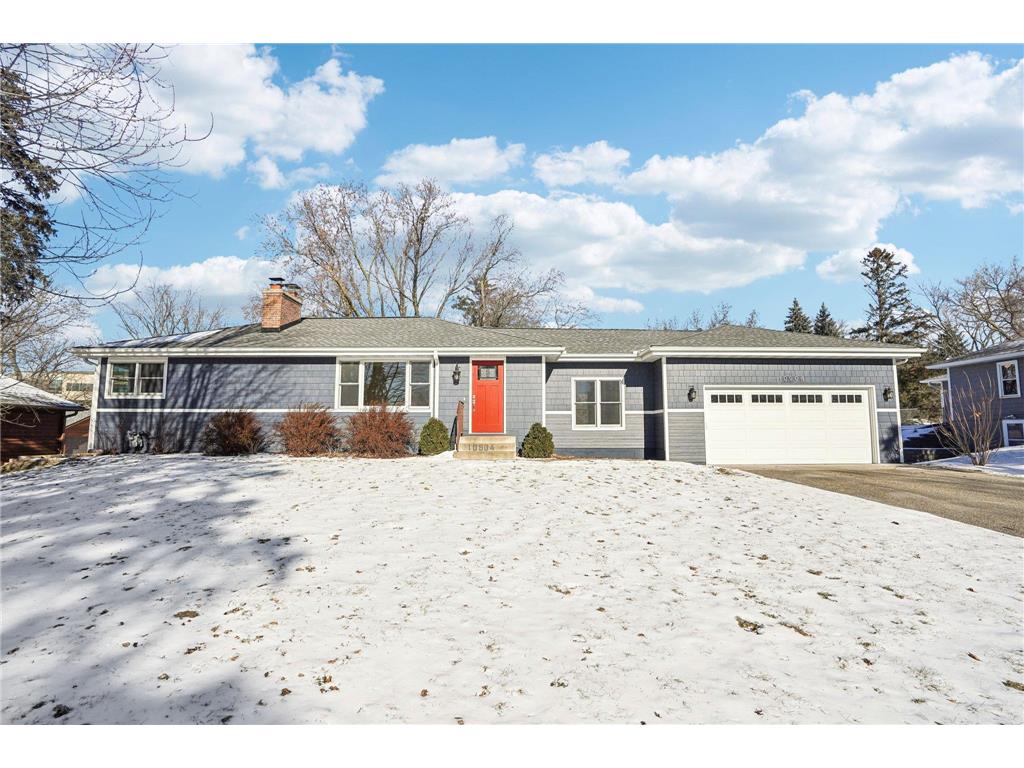 10904 Oak Knoll Terrace N Minnetonka MN 55305 6651896 image1
