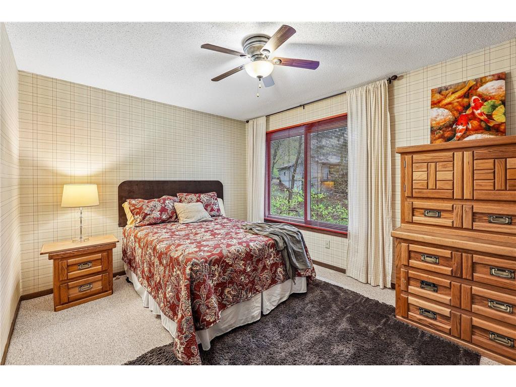10905 34th Avenue N Plymouth MN 55441 - Medicine Lake 7064608 image31