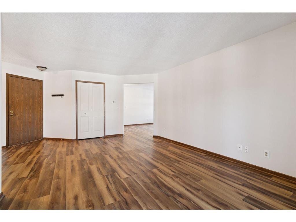 10905 S Rhode Island Avenue S Bloomington MN 55438 7018847 image10