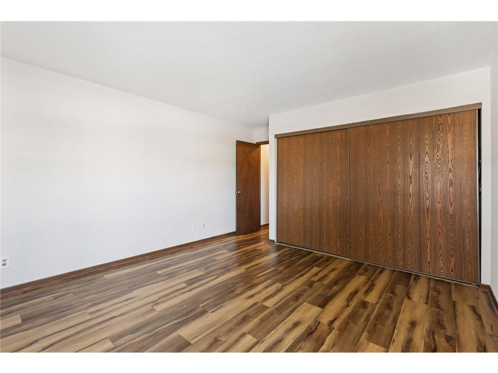 10905 S Rhode Island Avenue S Bloomington MN 55438 7018847 image30