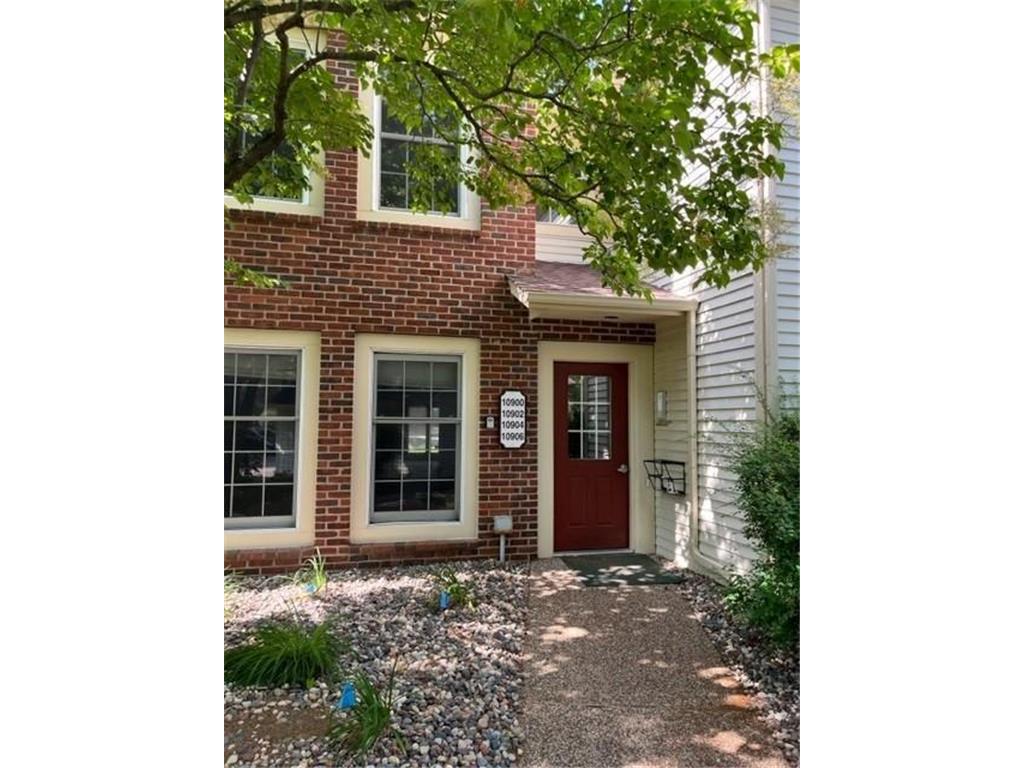 10906 Quebec Avenue S Bloomington MN 55438 6385047 image1