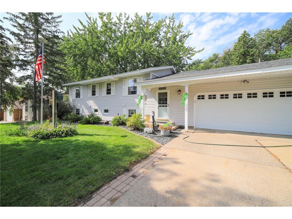 10908 Dahlia Street NW Coon Rapids MN 55433 6431682 image1