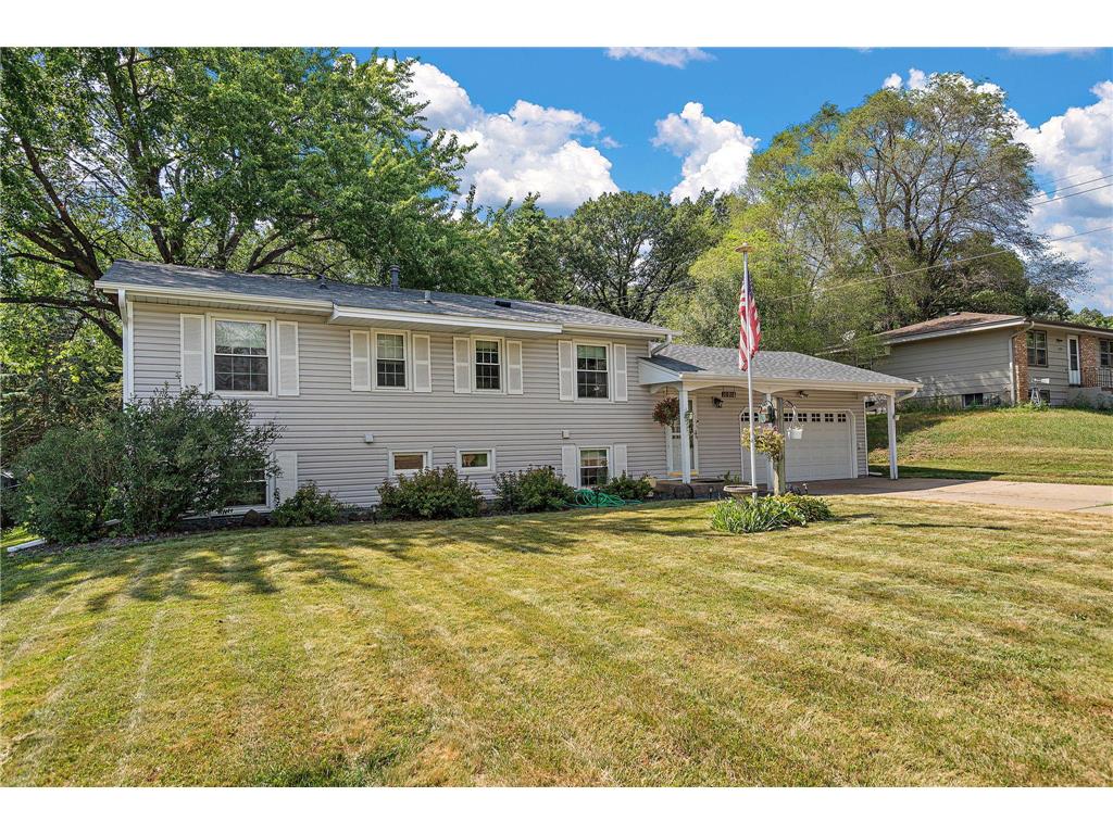 10908 Dahlia Street NW Coon Rapids MN 55433 7110857 image2