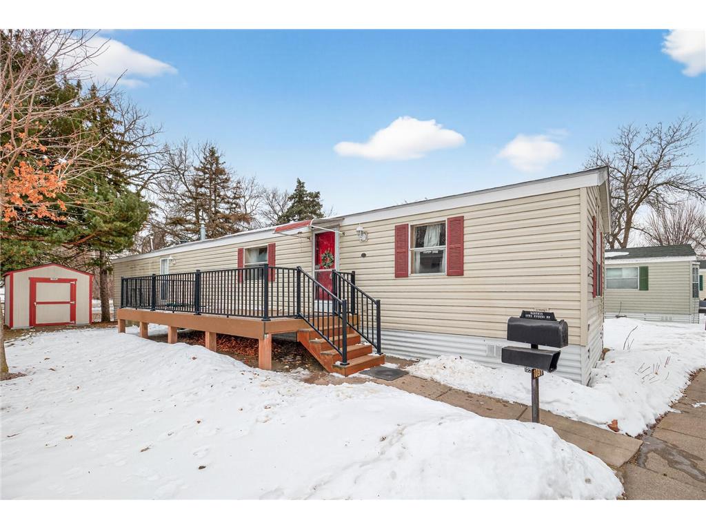 1091 E Cessna Drive New Brighton MN 55112 7019854 image1