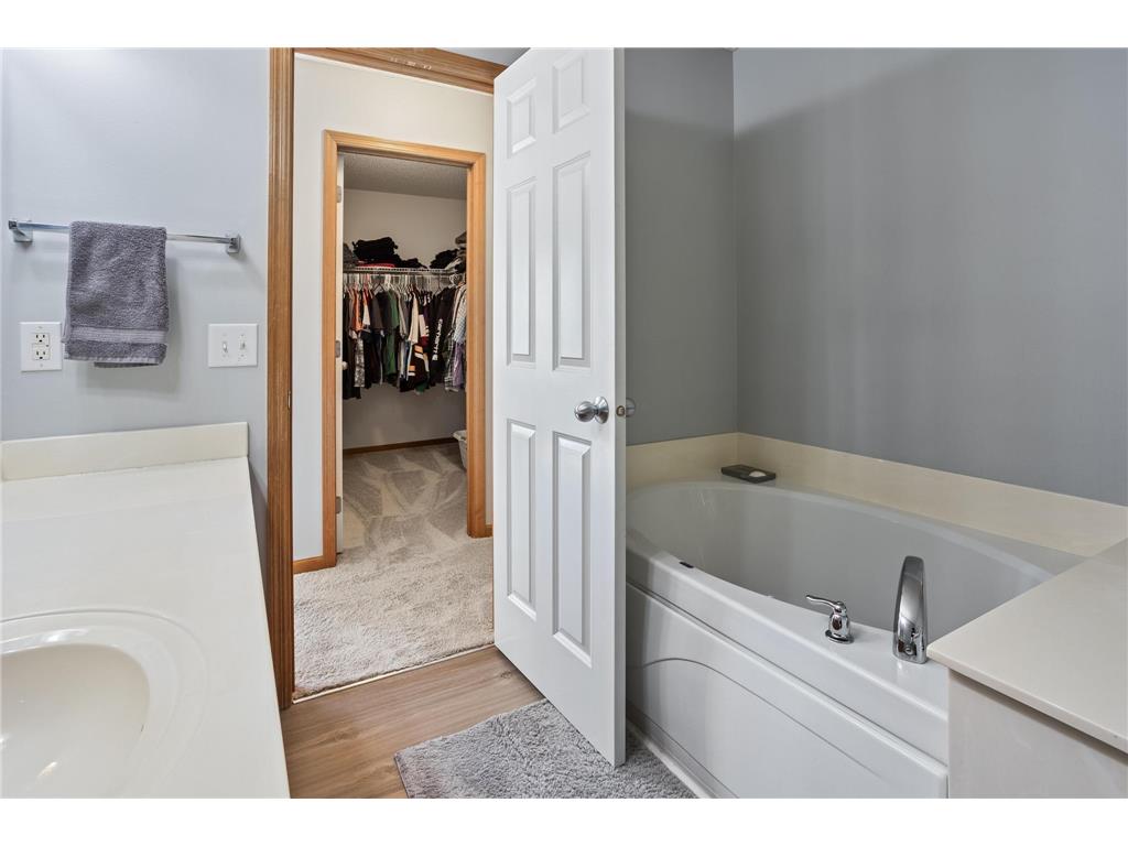 10910 Goodhue Street NE #B Blaine MN 55449 7054669 image27