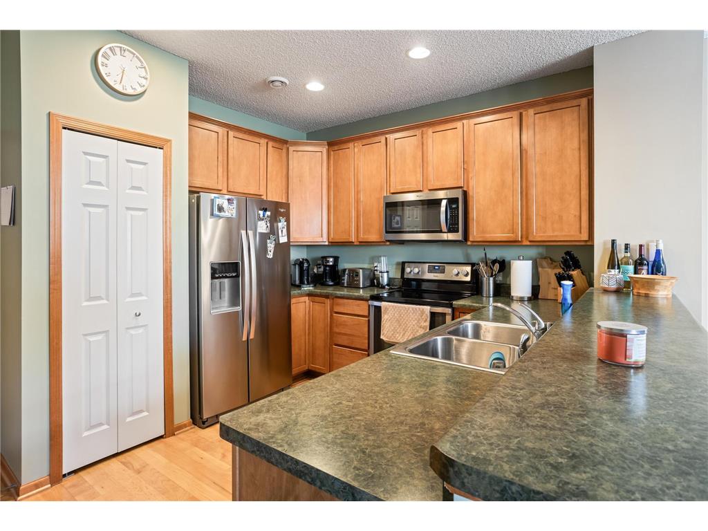 10910 Goodhue Street NE #B Blaine MN 55449 7054669 image9