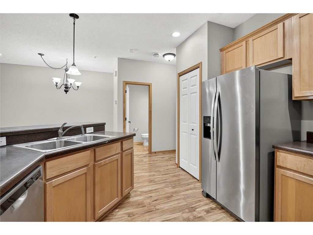 10911 Goodhue Street NE #D Blaine MN 55449 7023188 image12