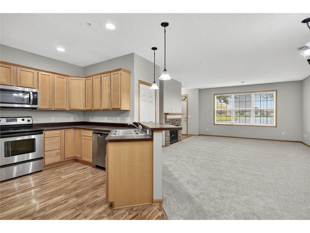 10911 Goodhue Street NE #D Blaine MN 55449 7023188 image16