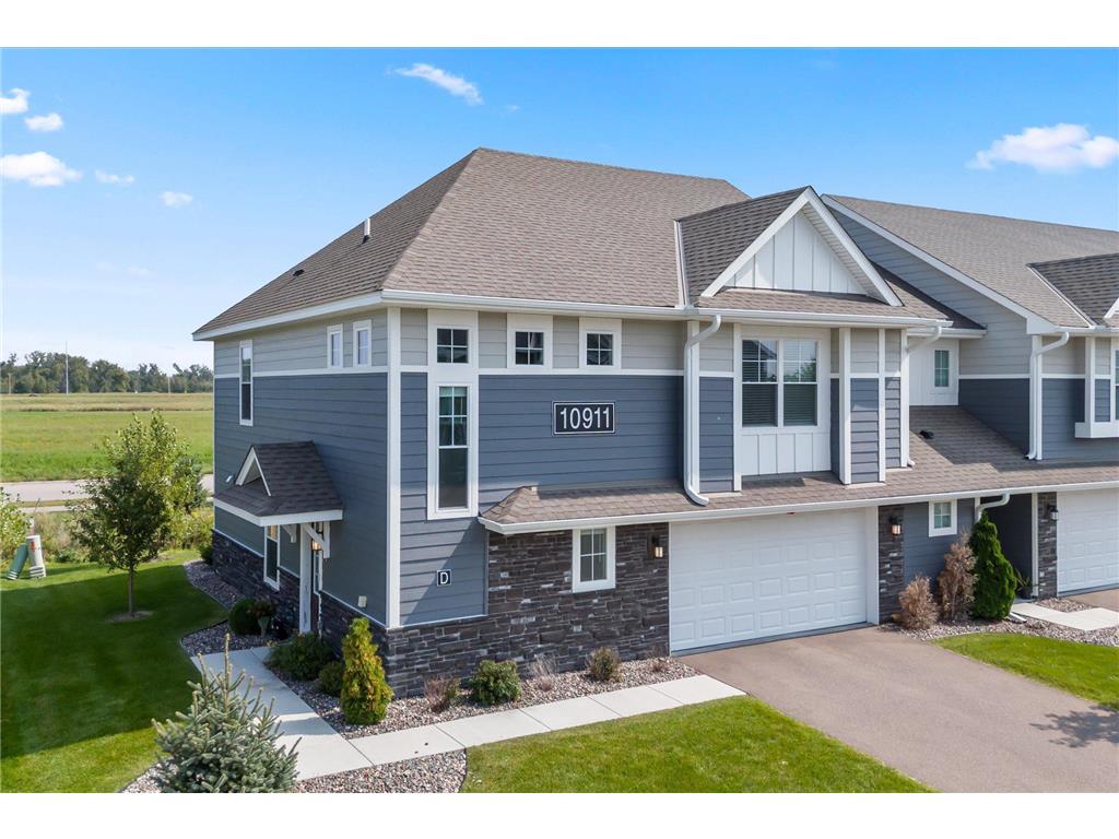 10911 Zest Street NE #D Blaine MN 55449 6826618 image1