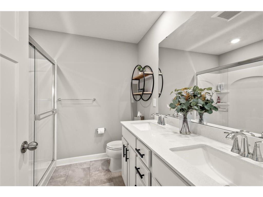 10911 Zest Street NE #D Blaine MN 55449 6826618 image15