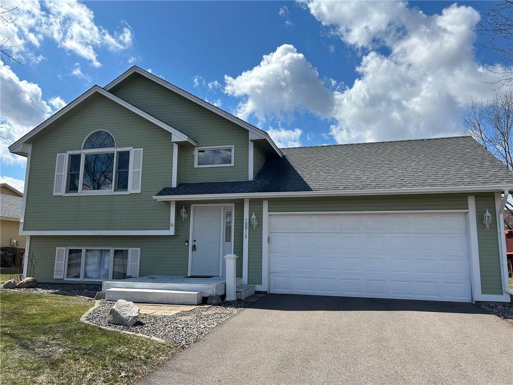 10913 Jersey Court N Champlin MN 55316 6511834 image1