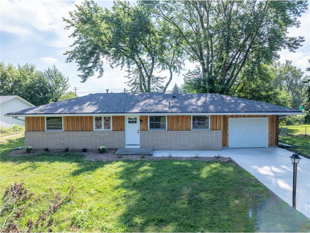 10917 Southview Drive Burnsville MN 55337 7017803 image1