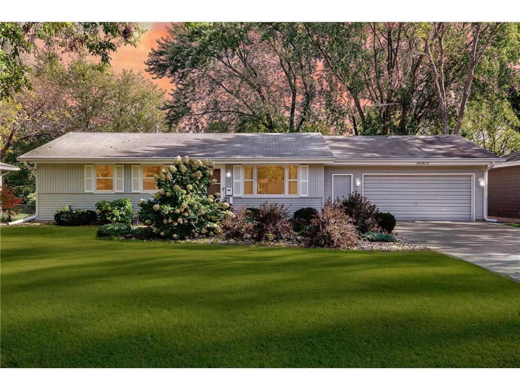 10917 Zenith Avenue S Bloomington MN 55431 6433239 image1
