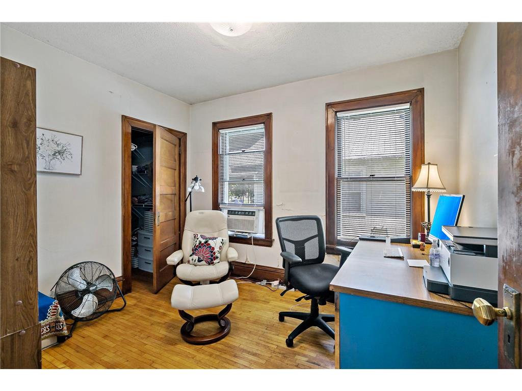1092 21st Avenue SE Minneapolis MN 55414 7071622 image9