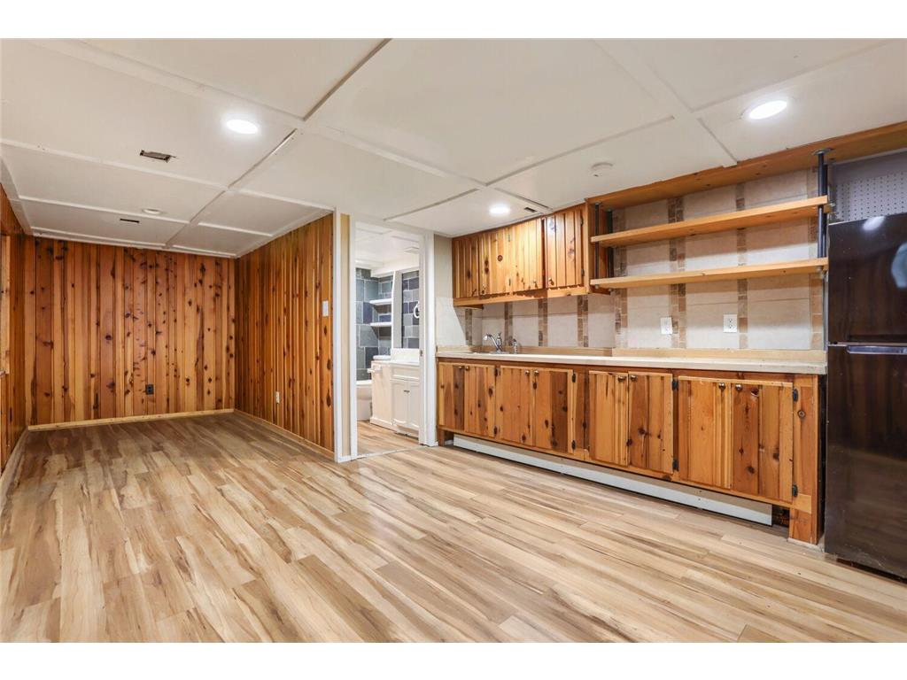 1092 25th Avenue SE Minneapolis MN 55414 7095834 image11