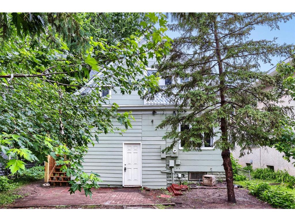 1092 25th Avenue SE Minneapolis MN 55414 7095834 image27